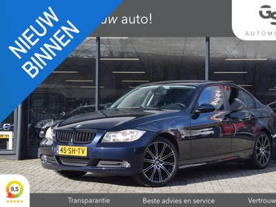 BMW 3-SERIE 318i High Executive met nav/lmv/pdc