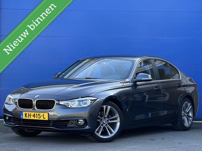 BMW 3-serie 330e Hybride | Stoelverw. | Navi | PDC |