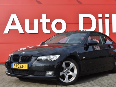 BMW 3-SERIE Coupé 320i Schuifdak | Airco | Trekhaak | Radio/Cd | Stoelverwarming | PDC | LMV