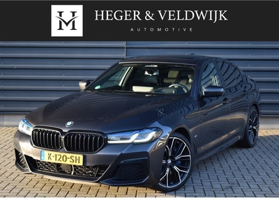 BMW 5 Serie 530i High Executive M-SPORT | SCHUIF -- KANTEL DAK | ACTIVE CRUISE CONTROL | HARMAN KARDON AUDIO | COMFORT STOELEN | LEDEREN DA