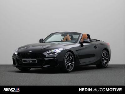 BMW Z4 Roadster sDrive30i High Executive | Model M Sport | BMW Live Cockpit Professional | 19 inch LM Dubbelspaak M (styling 799M) Bi-colour Jet Black