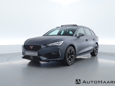 CUPRA Leon Sportstourer 1.4 e-Hybrid 245pk | Pano | Mat Grijs | Camera | Travel Assist | Navi |