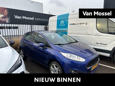 Ford Fiesta 1.0 Style Ultimate Handgeschakeld | Cruise control | Parkeersensoren voor & achter | Electrische ramen | USB aansluiting |