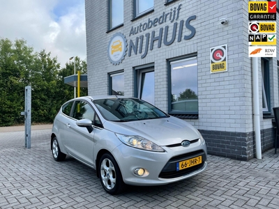 FORD FIESTA 1.25 Titanium / airco / Centrale verg. afstandbed. / mistlampen voor