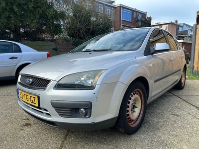 Ford Focus 1.6-16V Automaat Clima Cruise Winterbanden LMV