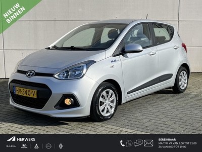 HYUNDAI I10 1.0i i-Motion Comfort / AUX / Climate & Cruise Control / Elektrische Ramen / Radio / USB /