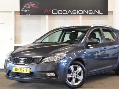 KIA CEE D Sporty Wagon 1.4 CVVT X-tra + NAVI + CAMERA + TREKHAAK !!