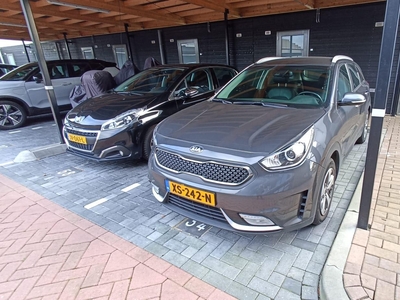 KIA NIRO 1.6 GDi Hybrid DynamicLine Automaat