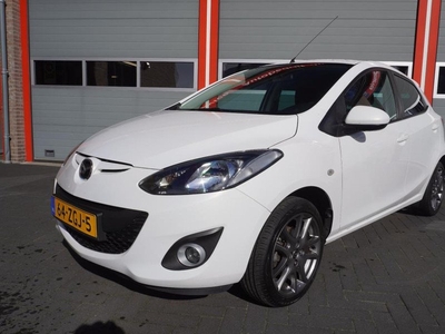 Mazda 2 1.3 Navigator GT Airco/Navi/Trekhaak/Stoelverwarming