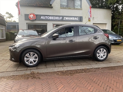 Mazda 2 Benzine