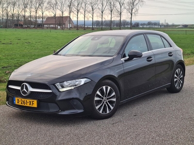 Mercedes-Benz A-klasse 180 Premium Met ECC+NAVIG+CAMERA+LANE ASSIST