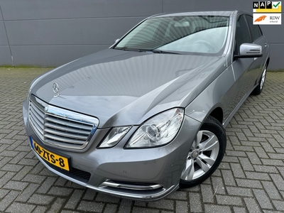 MERCEDES E-KLASSE 200 CGI Premium Edition*NAP*Automaat*NAVI*Camera*Cruise*Leer*Elkt-Stoelen*Bluetooth*Park-Sensoer*Top-Optie