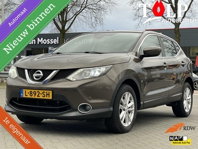 Nissan Qashqai 1.2 Acenta Automaat 2015 1e Eiegnaar Navi !!