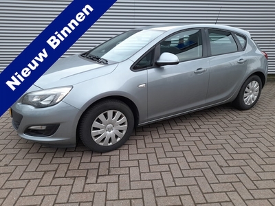 Opel Astra Benzine