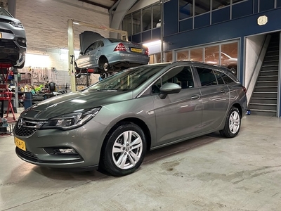 Opel Astra Benzine