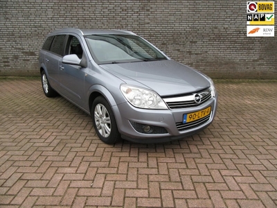 Opel Astra Benzine