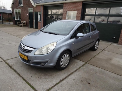 Opel Corsa 1.4-16V Enjoy