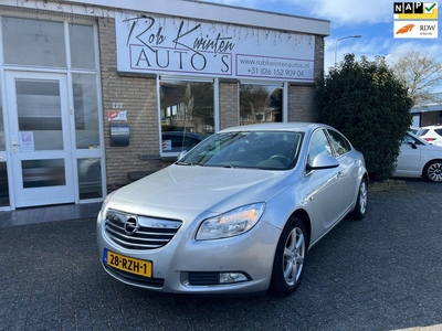 Opel Insignia 1.6 T Edition Navigatie / Lederen bekleding / Trekhaak