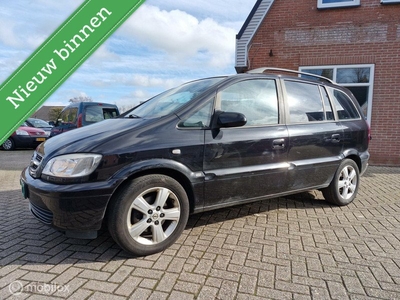 Opel Zafira 1.8-16V Comfort nw APK!!