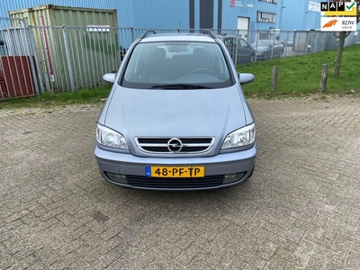 Opel Zafira 2.2-16V Maxx Airco !!!