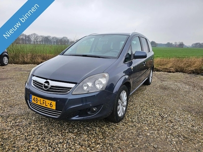 Opel Zafira Benzine