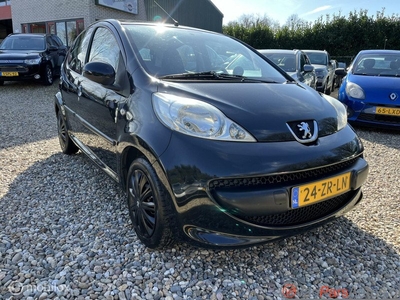 Peugeot 107 1.0-12V XS,Airco,5-deurs,1e eigenaar!