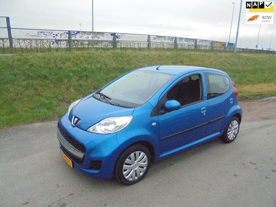 Peugeot 107 Benzine