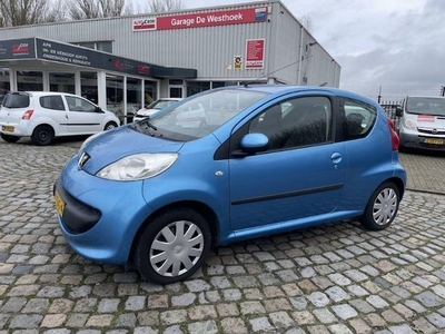 Peugeot 107 Benzine