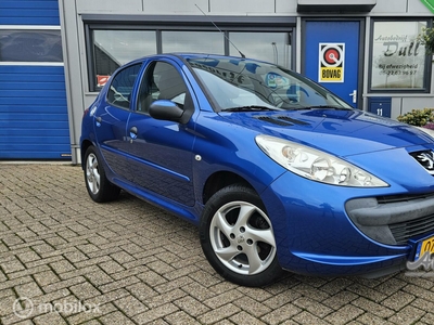 PEUGEOT 206+ 1.1 XR AIRCO 75222KM 2e EIGENAAR NETTE AUTO!!