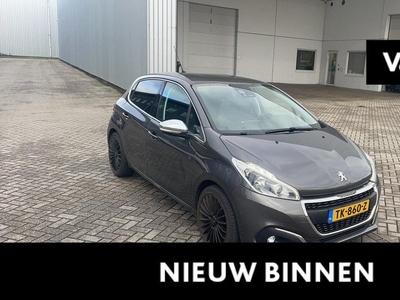 Peugeot 208 1.2 PureTech Tech Edition | Climaat Control | Navigatie | Camera | 5 Deurs |