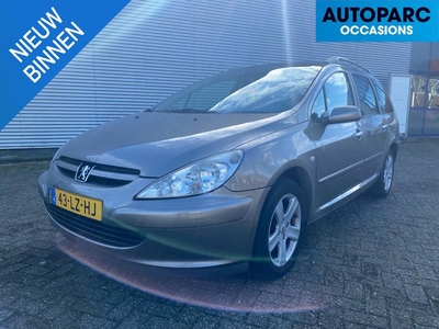 Peugeot 307 SW 2.0 16V AIRCO, 7P ACHTERBANK NIET AANWEZIG, CRUISE CONTROL.