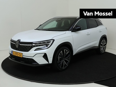 RENAULT AUSTRAL 1.2 E-Tech Hybrid 200 Iconic AUTOMAAT | Panoramadak | Verwarmde voorruit | Head-up Display | Trekhaak |