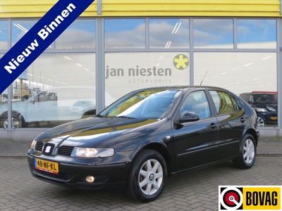 SEAT LEON 1.8-20V Signo Automaat **Rijklaarprijs incl. 3 maanden Garantie**