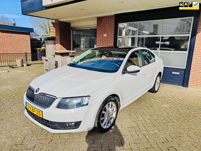 Skoda Octavia Benzine