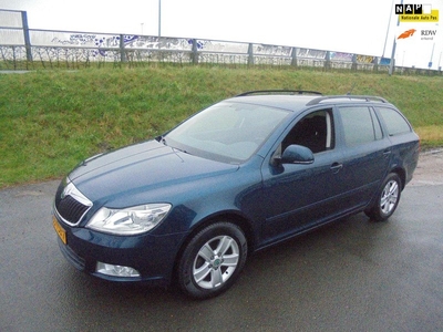 Skoda Octavia Combi Skoda octavia 1.2 tsi benzine airco ecc lmv navigatie pdc