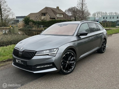 Skoda Superb 2.0 TSI DSG Sportline 190PK / Navi / AID / Cam