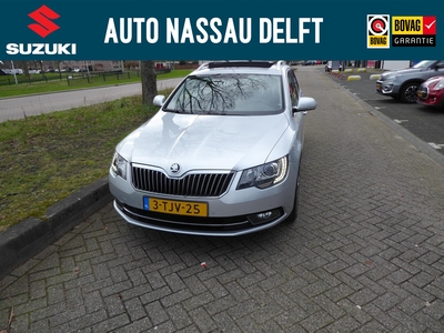 SKODA SUPERB Combi 1.8 TSI Elegance Business electrische panorama dak automaat