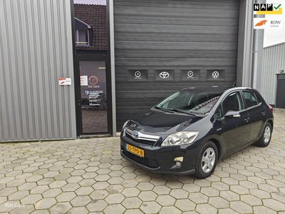 Toyota Auris 1.8 Full Hybrid Business - 2e Eigenaar - Dealer onderhouden - Navi - Ac -