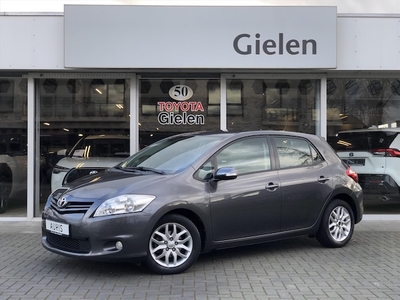 Toyota Auris Benzine