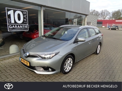 Toyota Auris Benzine