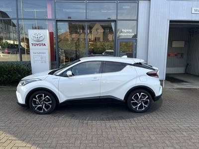 Toyota C-HR 1.8 Hybrid Business Intro