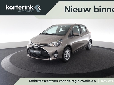 Toyota Yaris 1.3 VVT-i Lounge