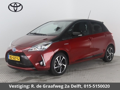 Toyota Yaris 1.5 Hybrid Executive | Panoramadak | Navigatie | Keyless enty | Halfleder | Bi-Tone |