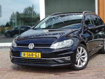 Volkswagen GOLF 1.5 TSI Highline Business R