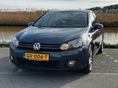 Volkswagen Golf Benzine