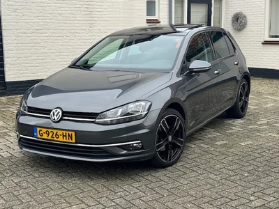 Volkswagen Golf Benzine