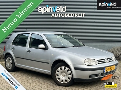 Volkswagen Golf Benzine