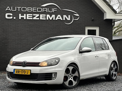 Volkswagen Golf Benzine