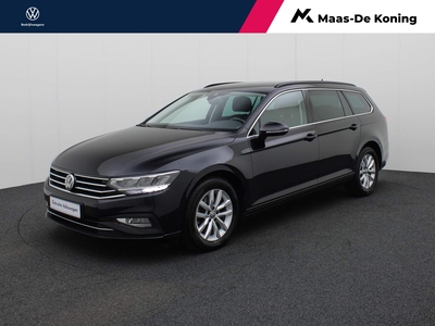 VOLKSWAGEN PASSAT Variant 1.5TSI/150PK Business DSG · Navigatie · Trekhaak · Parkeersensoren