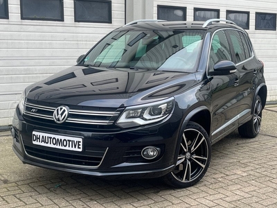 Volkswagen Tiguan 2.0 TSI R-Line 4Motion / Navi / lane-ass / Dyna